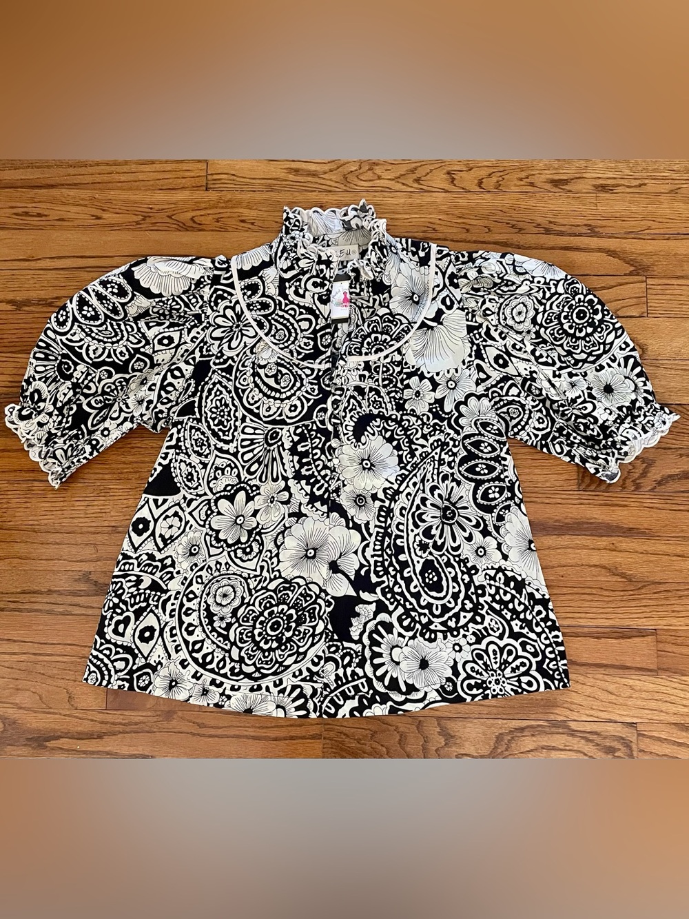 Style U Black Cream Floral Paisley Print Puff Sleeve Blouse Top Womens Small NEW